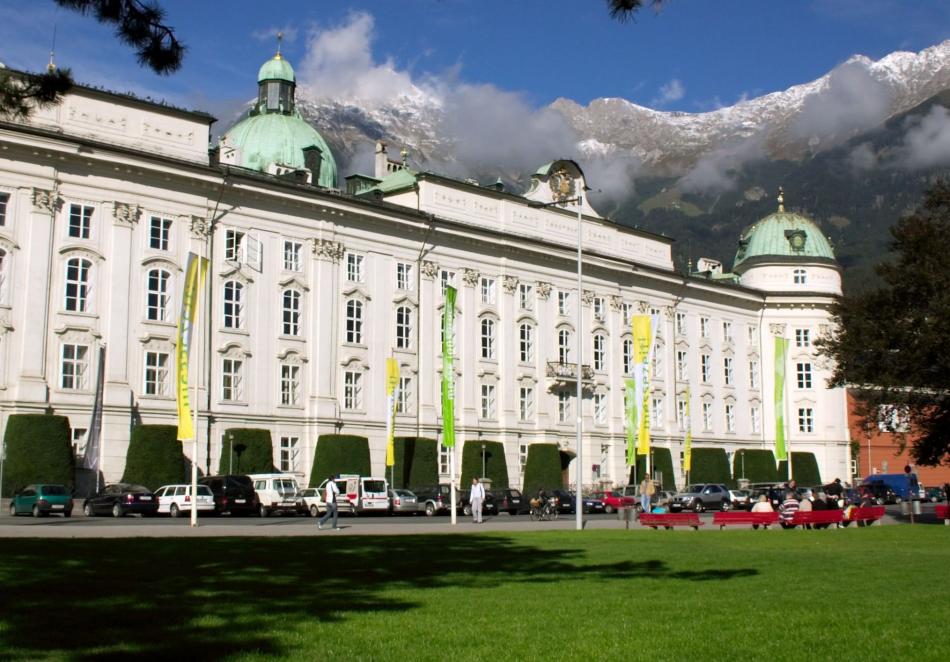 Innsbruck - Zamek cesarski Hofburg