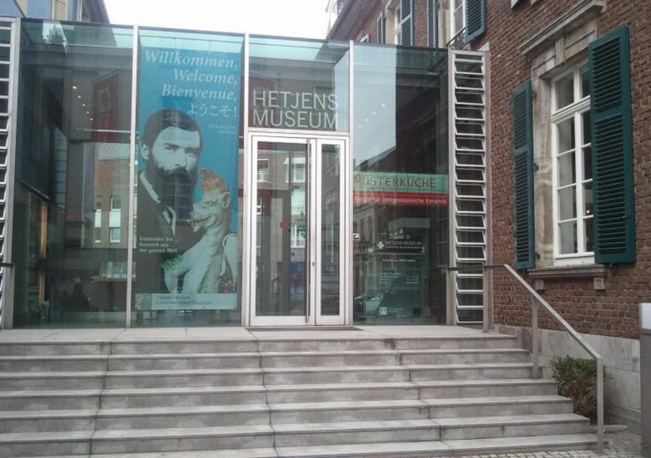 Dusseldorf - Hetjens Museum