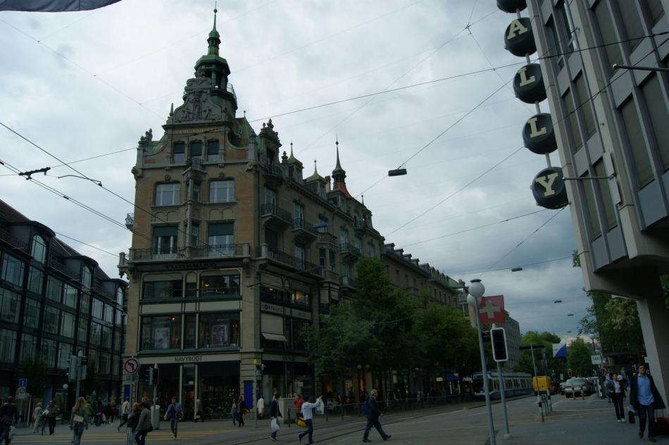 Ulica Bahnhofstrasse