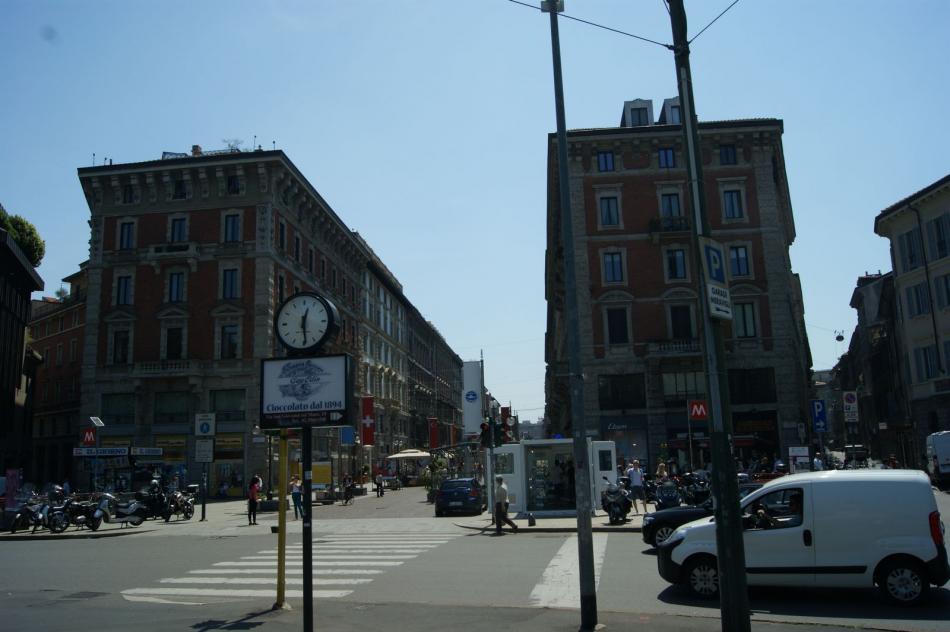 Mediolan - Via Dante