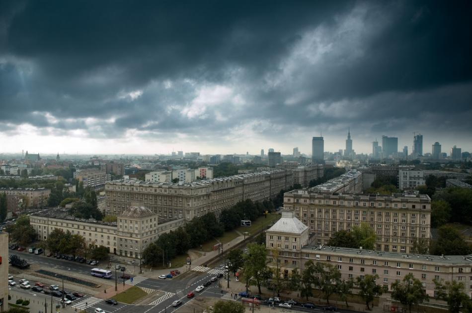 Warszawa - Widok od strony placu Konstytucji