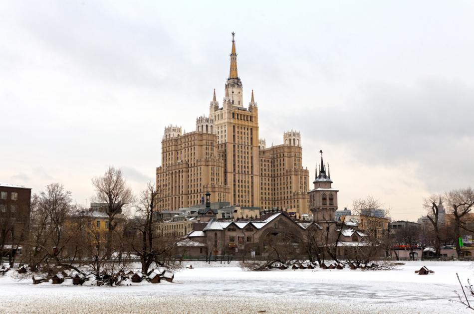 Moskwa - Blok mieszkalny Kudrinskajan