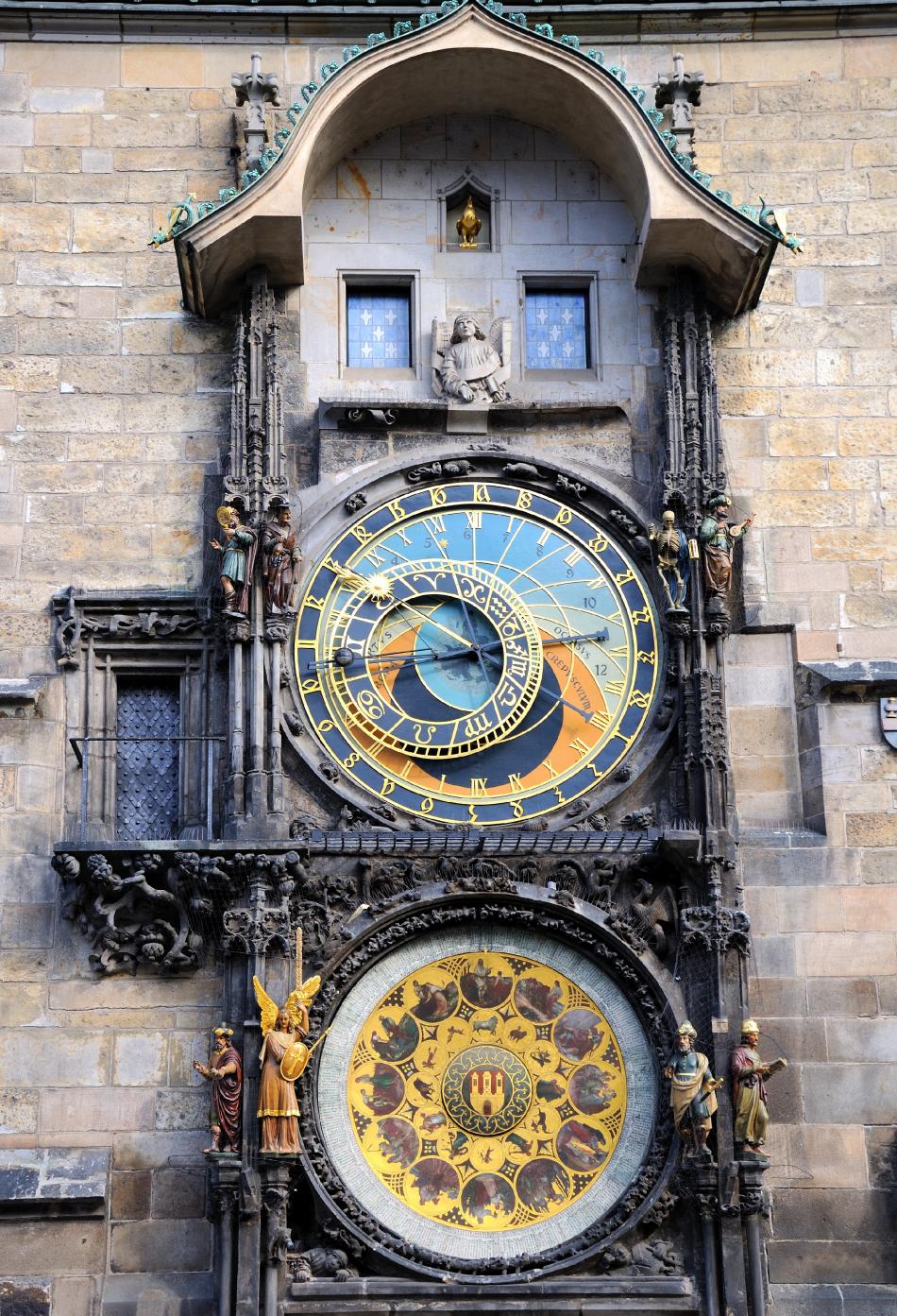 Staromiejski zegar astronomiczny