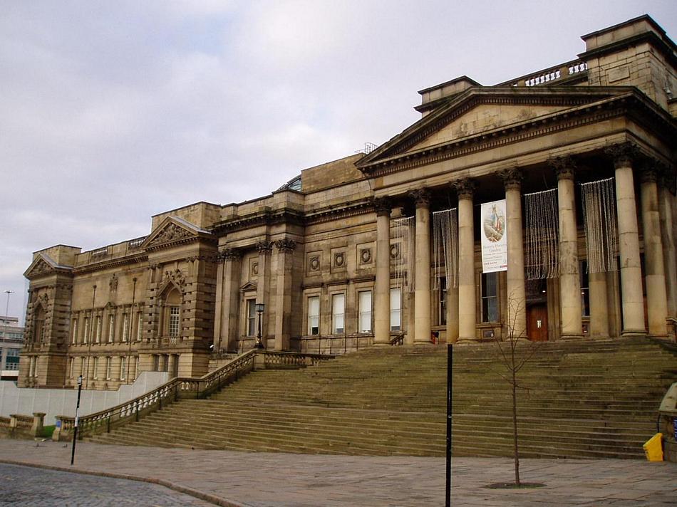 Liverpool - Muzeum Liverpoolu - muzeum historii spolecznej miasta