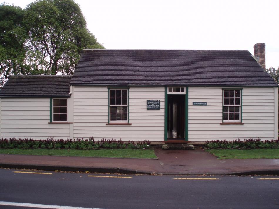 Auckland - Acacia Cottage