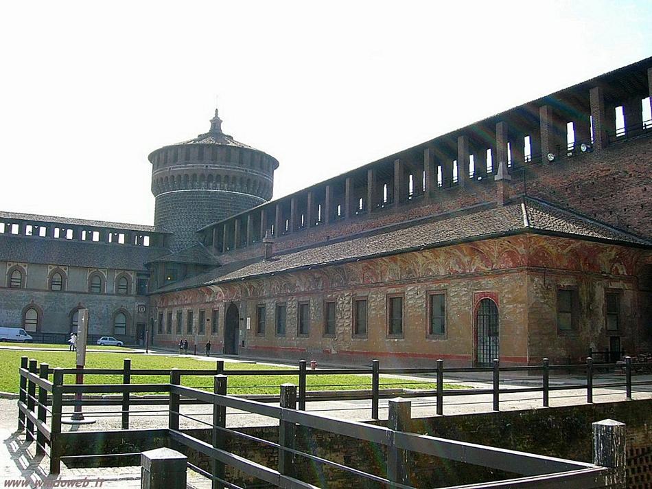 Mediolan - Castello Sforzesco 