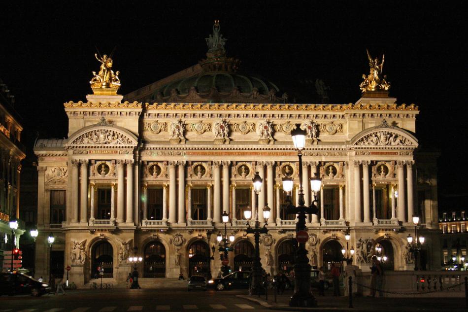 Paryż - Opera Garnier to najbardziej znany teatr muzyczny we Francji