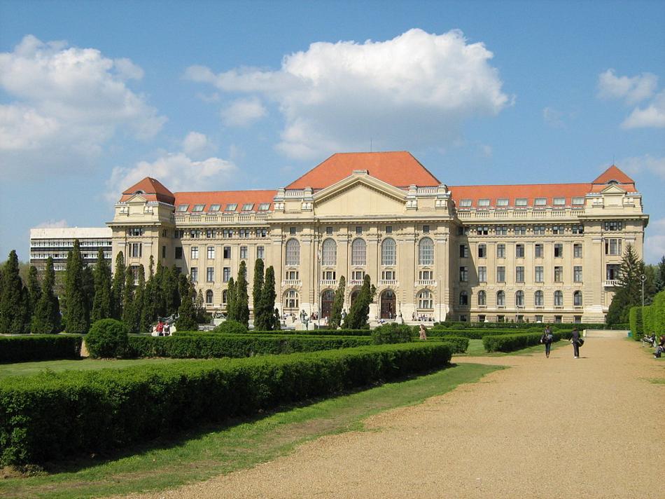 Debreczyn - Uniwersytet