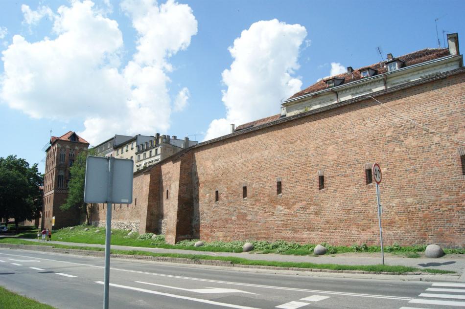 Mury obronne w Toruniu